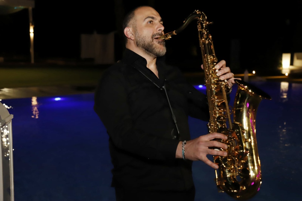 Evento con sax dal vivo